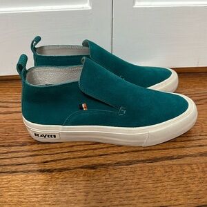 Derek Lam Seavees- teal suede like new size 7